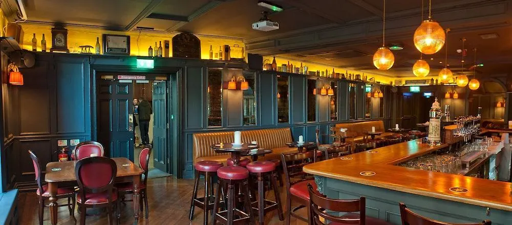 The Kildare Street Hotel By Thekeycollections Dublin 2*,