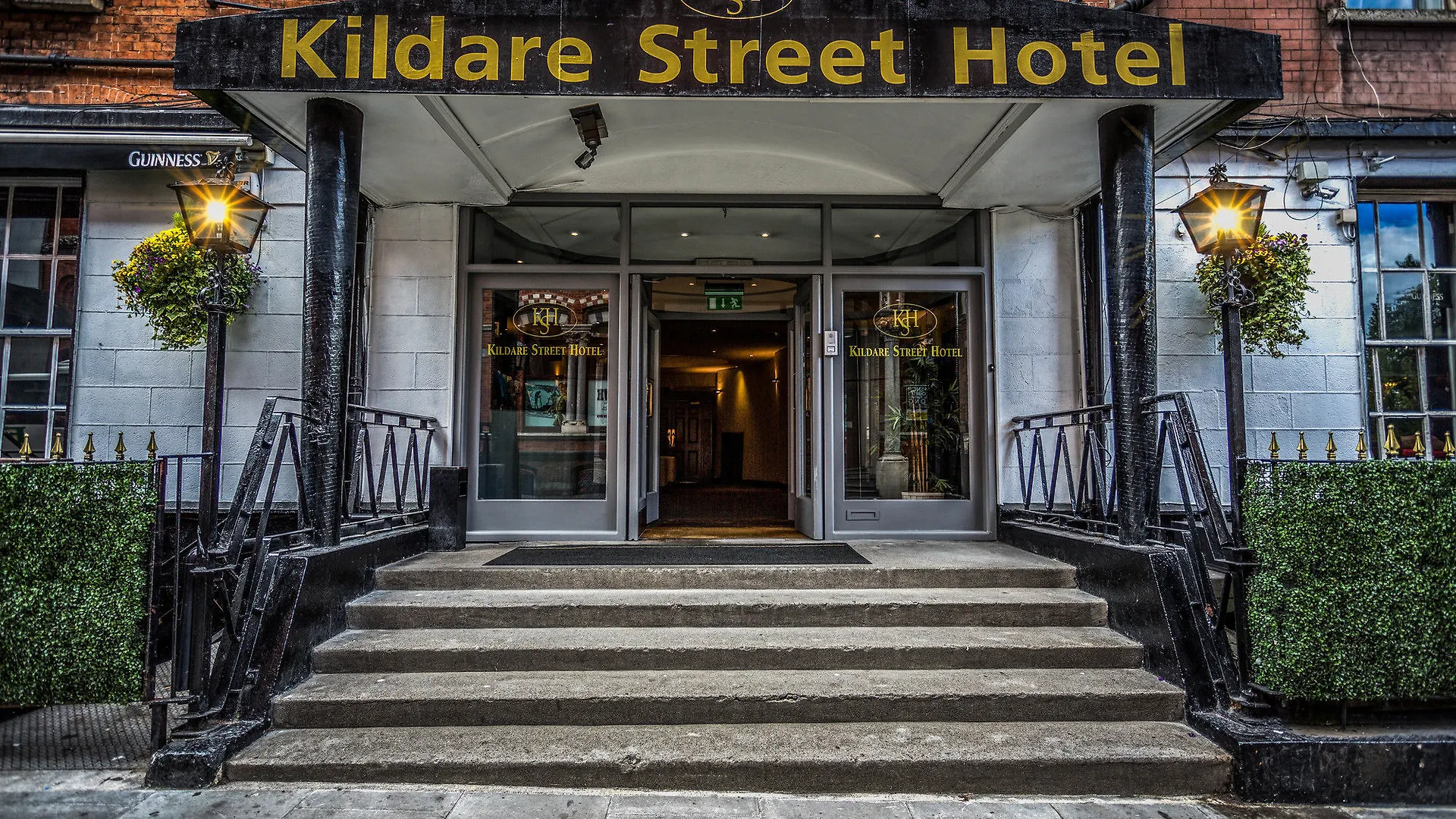 The Kildare Street Hotel By Thekeycollections Dublin Irlandia